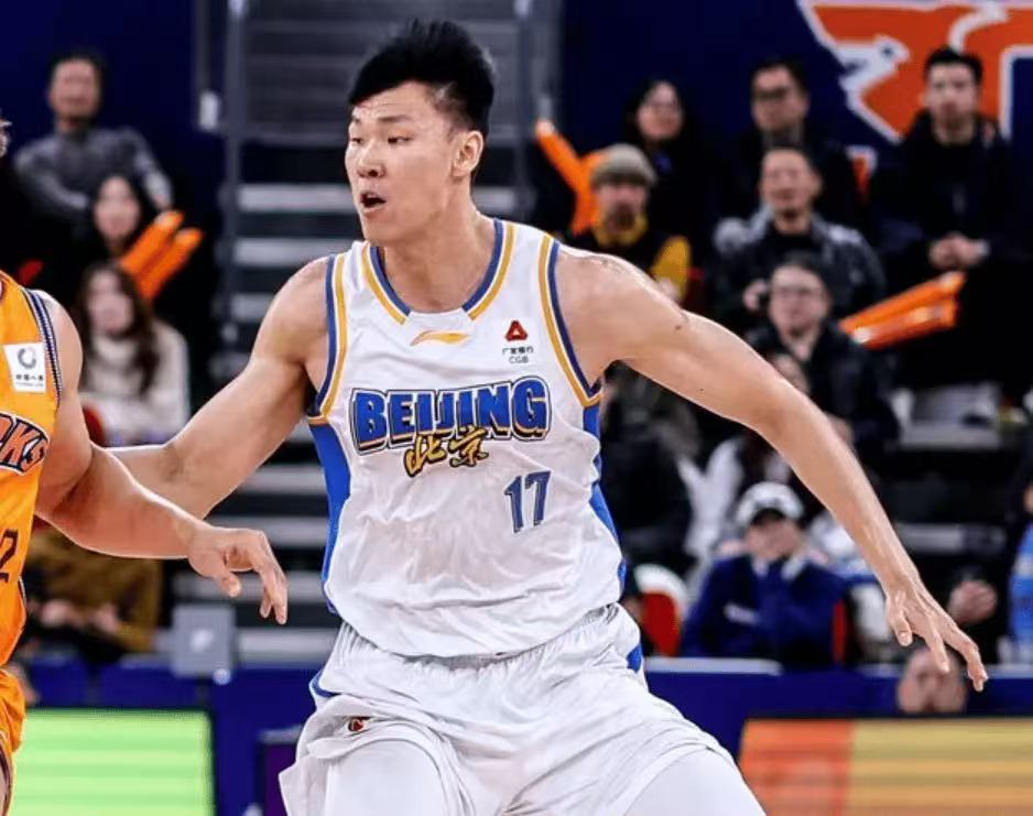 开云体育下载网页版-拿600万，空篮不进+0分1板3犯，球迷乐了：给你5星，把我逗笑了